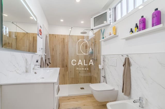 2 Zimmer Wohnung zu verkaufen in Playa de las Americas, Arona mit Pool Garage - 680.000 € (Ref: 9216000)