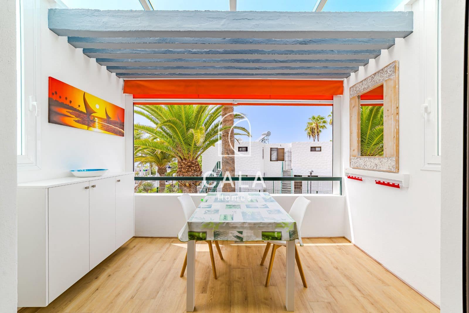 2 Zimmer Wohnung zu verkaufen in Playa de las Americas mit Pool Garage - 680.000 € (Ref: 9216000)
