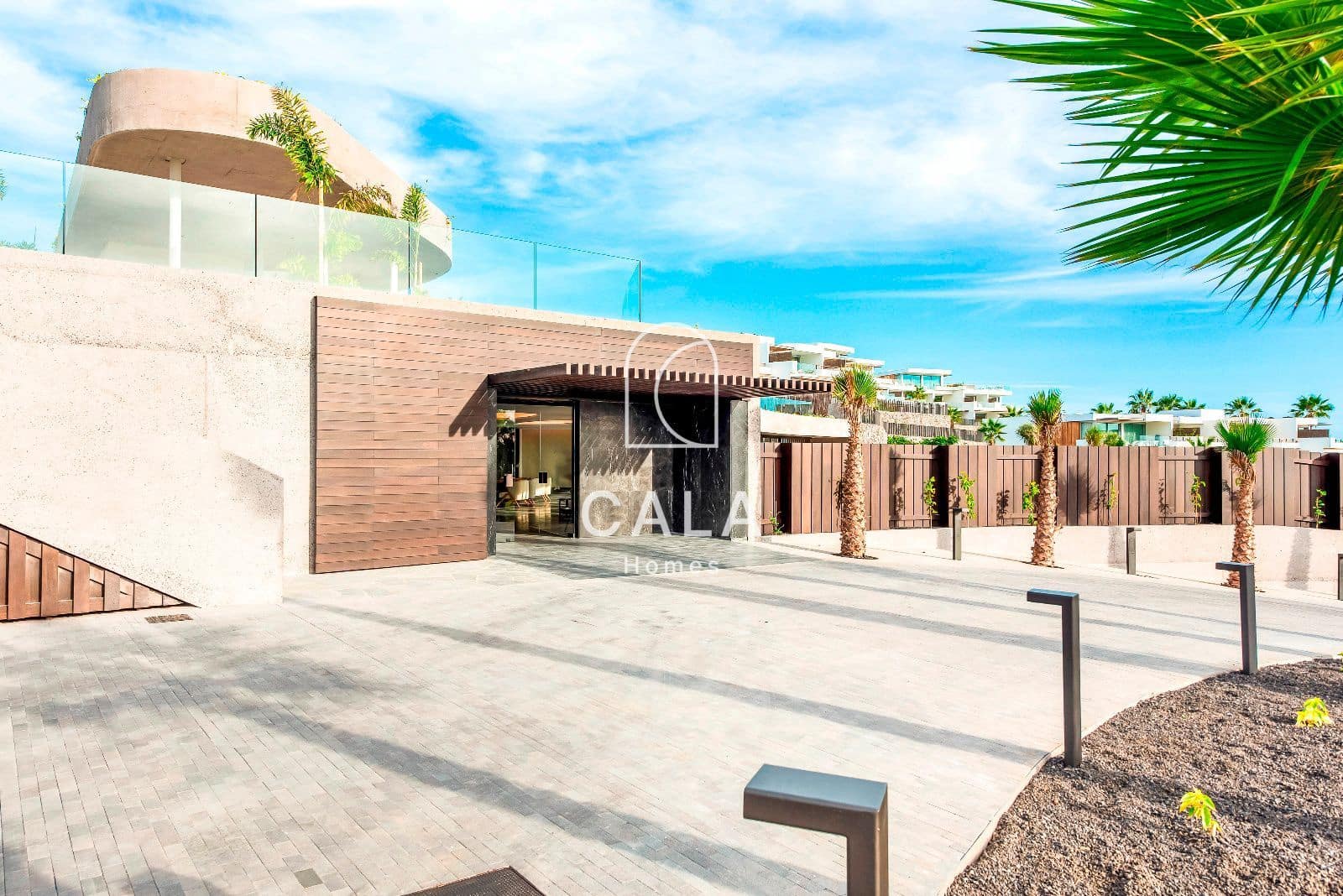 3 soveværelse Byhus til salg i Guia de Isora med swimmingpool garage - € 1.705.000 (Ref: 9230617)