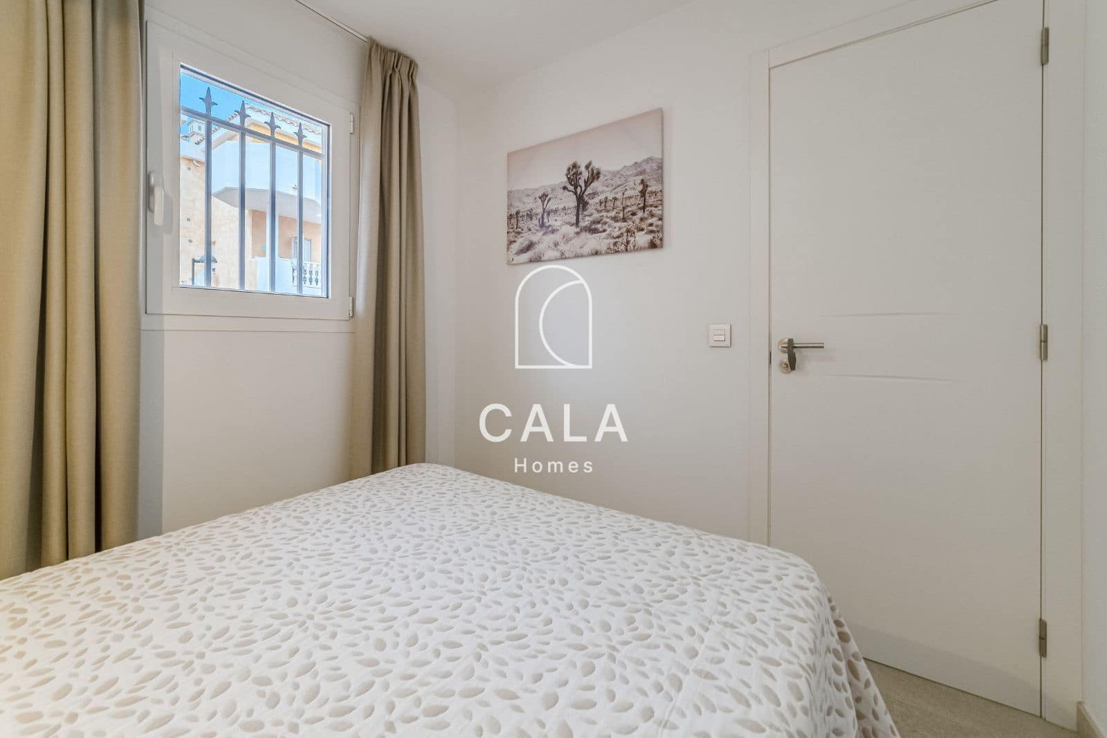 3 sypialnia Mieszkanie na sprzedaż w Los Cristianos z basenem garażem - 630 000 € (Ref: 9231362)