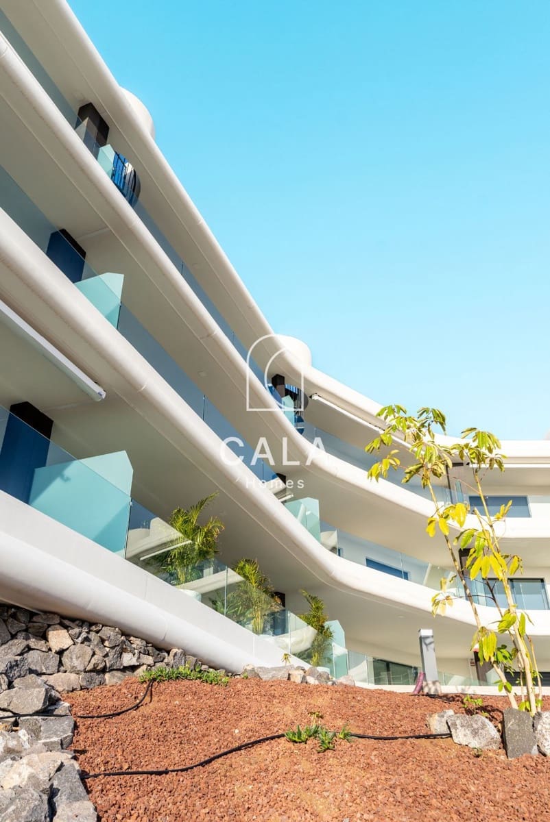 2 slaapkamer Flat te koop in Fanabe met zwembad garage - € 580.000 (Ref: 9242260)