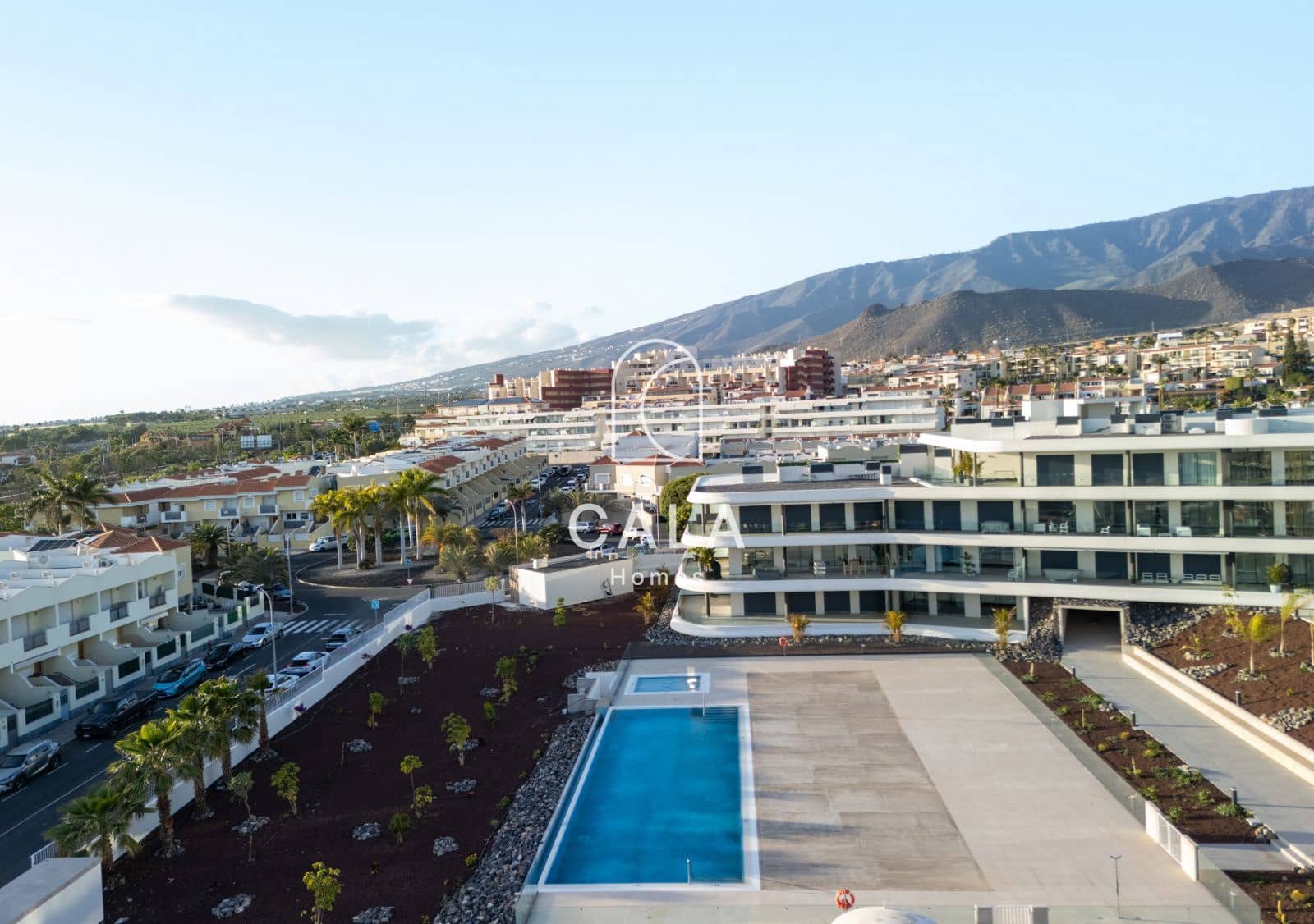 2 slaapkamer Flat te koop in Fanabe met zwembad garage - € 580.000 (Ref: 9242260)