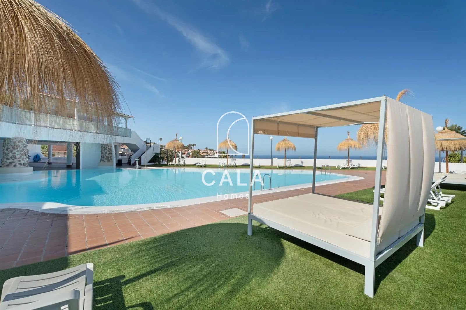 1 bedroom Flat for sale in Costa Adeje with pool - € 338,000 (Ref: 9254720)