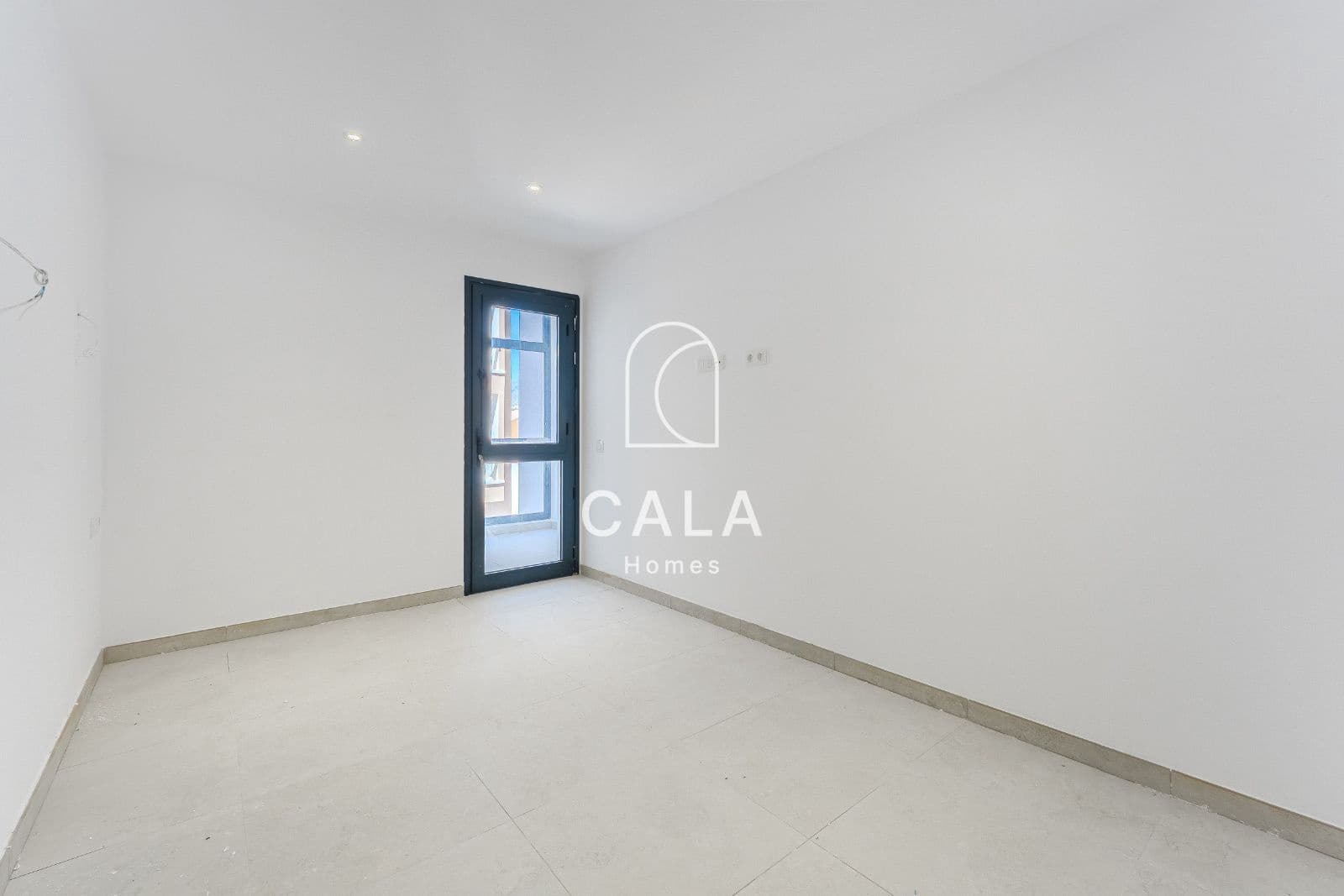 2 sovrum Lägenhet till salu i Playa San Juan med pool garage - 325 000 € (Ref: 9296128)