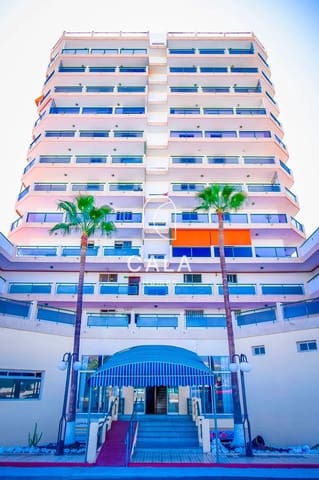 1 slaapkamer Flat te koop in Los Cristianos, Arona met zwembad - € 360.000 (Ref: 9297952)