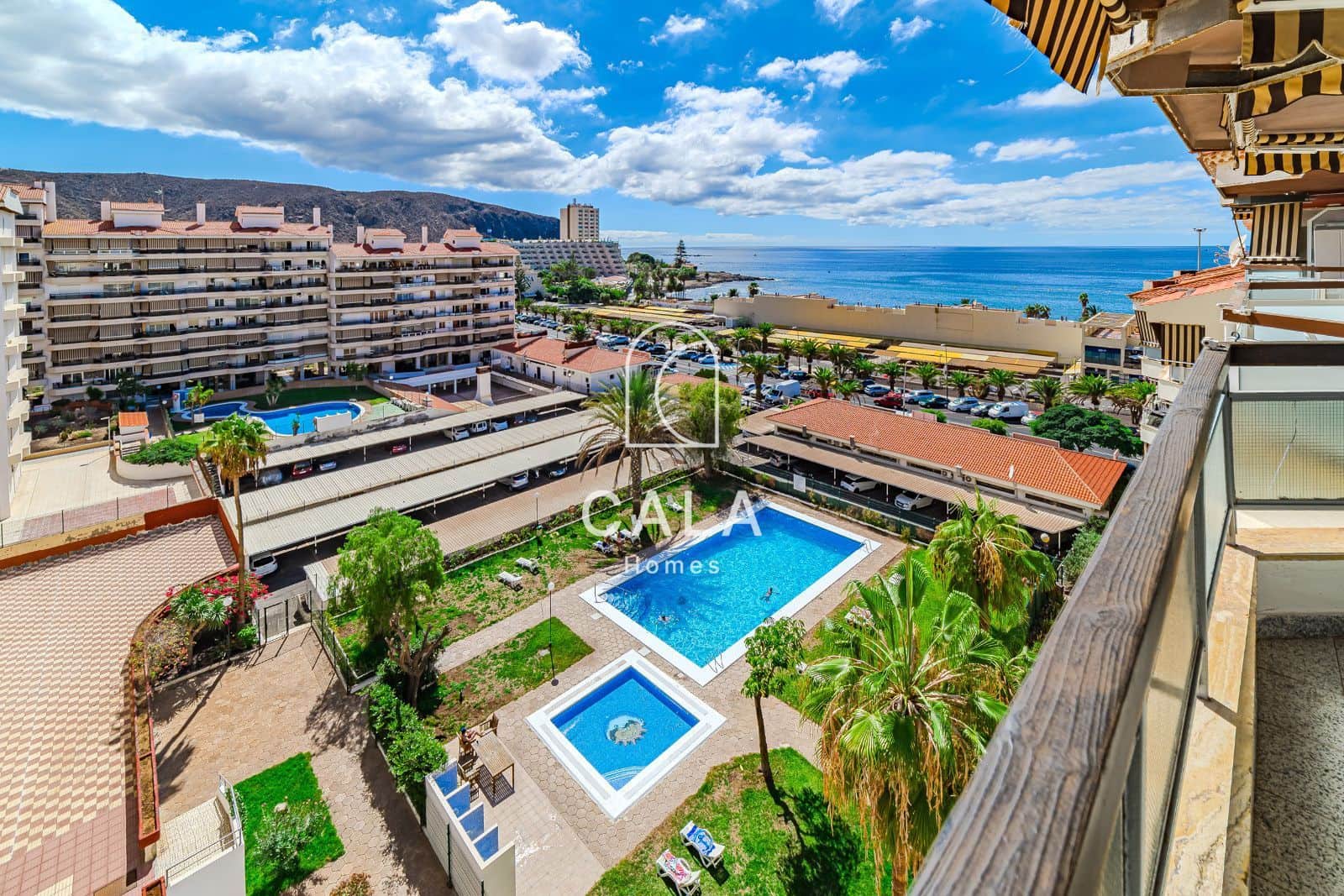 3 chambre Appartement à vendre à Los Cristianos avec piscine garage - 495 000 € (Ref: 9297953)