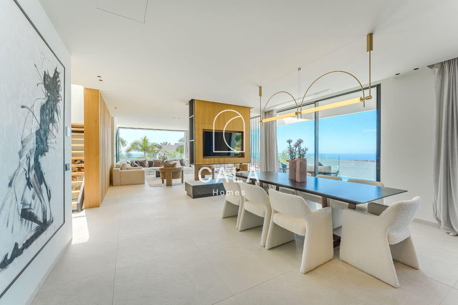 4 bedroom Townhouse for sale in Piedra Hincada with pool garage - € 4,290,000 (Ref: 9298993)