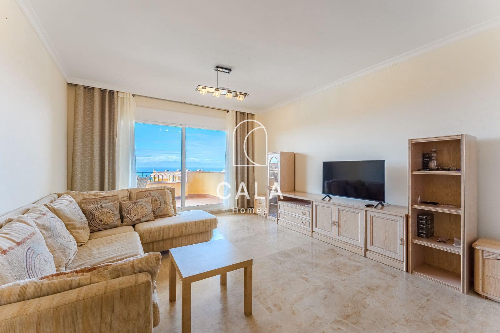 2 soverom Leilighet til salgs i Puerto Santiago med garasje - € 423 000 (Ref: 9325181)