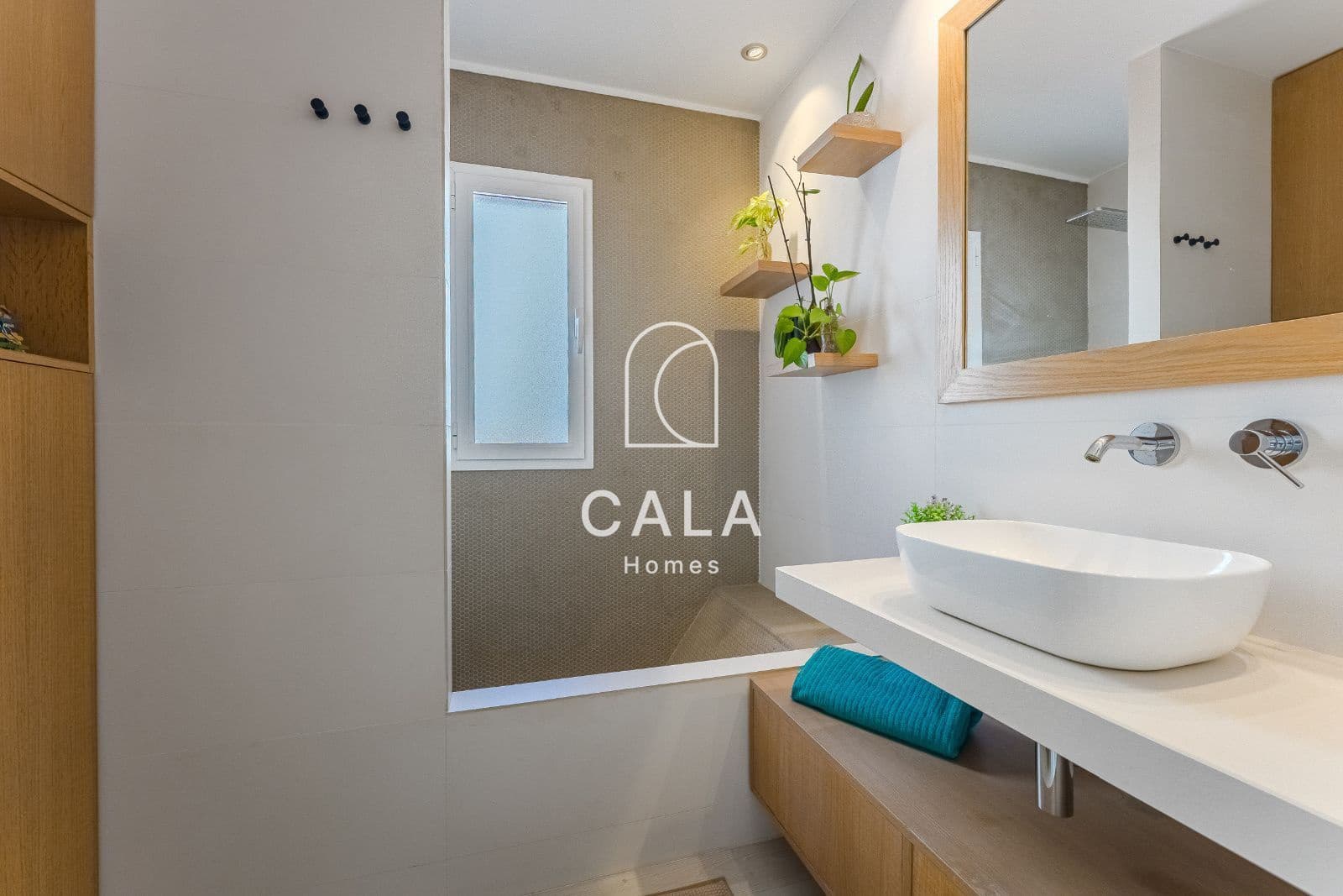 4 Zimmer Haus zu verkaufen in Puerto Santiago mit Pool Garage - 640.000 € (Ref: 9339236)