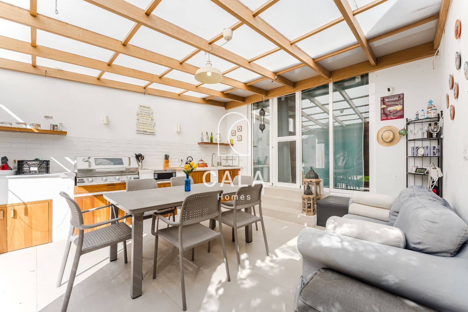 4 Zimmer Haus zu verkaufen in Puerto Santiago mit Pool Garage - 640.000 € (Ref: 9339236)