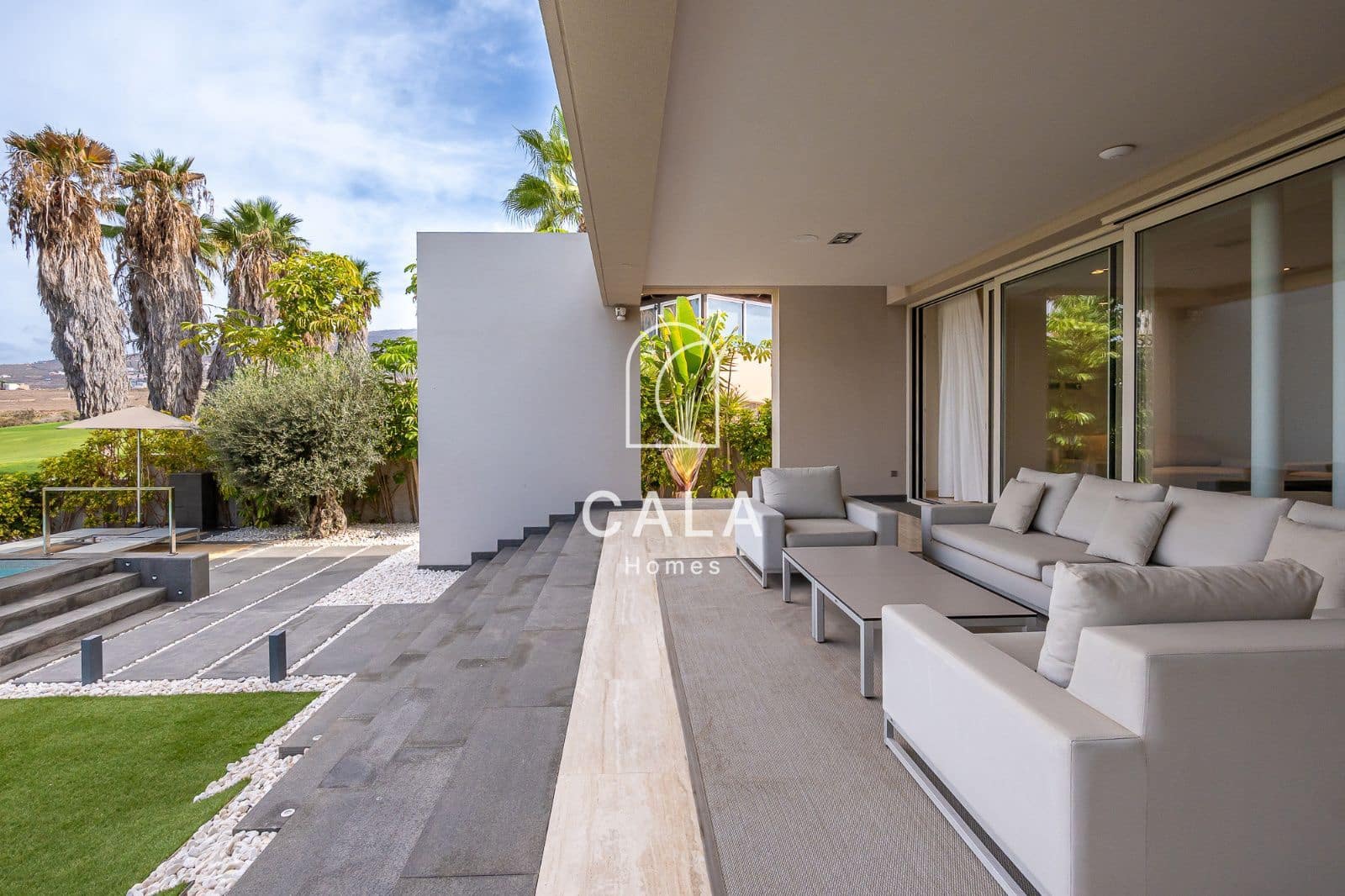 5 chambre Maison de Ville à vendre à La Caleta Adeje avec piscine garage - 3 950 000 € (Ref: 9340359)