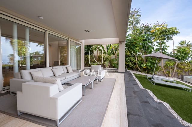 5 chambre Maison de Ville à vendre à La Caleta Adeje, Adeje avec piscine garage - 3 950 000 € (Ref: 9340359)