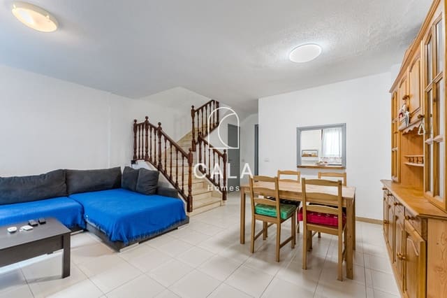 4 bedroom Townhouse for sale in Playa San Juan, Guía de Isora with pool garage - € 416,000 (Ref: 9345756)