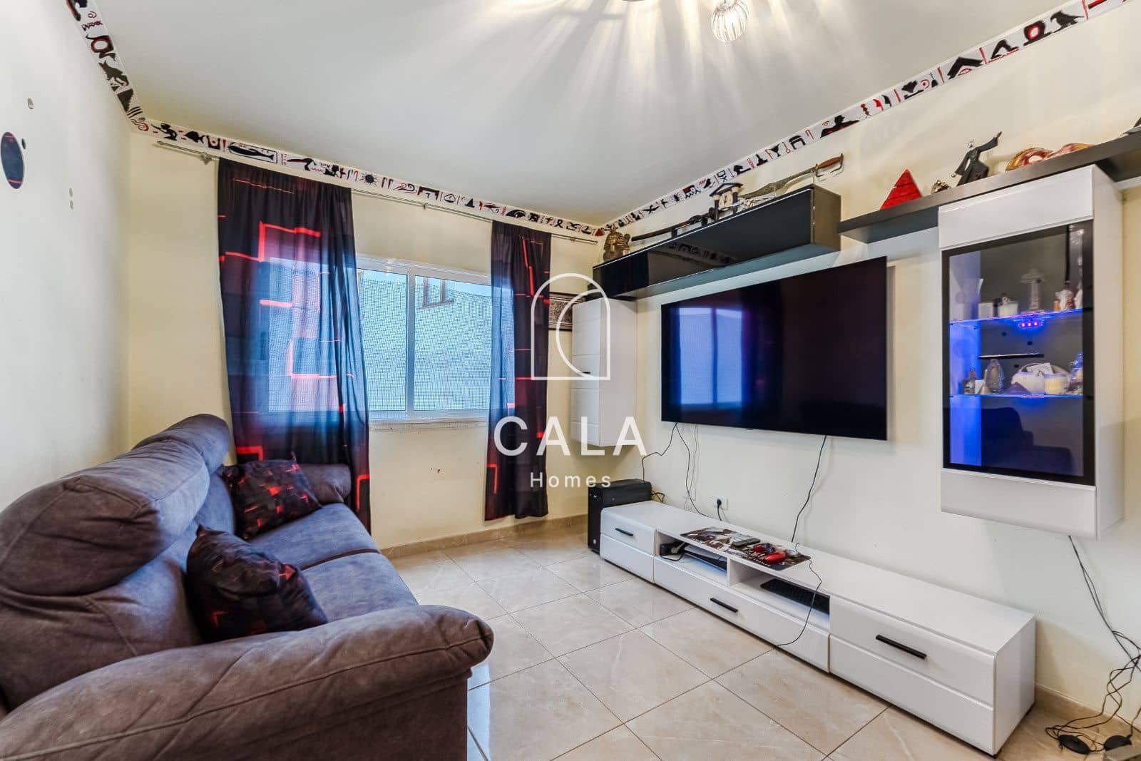 Piso de 3 habitaciones en Adeje en venta - 294.000 € (Ref: 9348037)