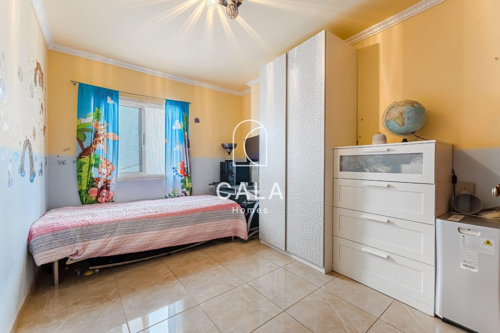 Piso de 3 habitaciones en Adeje en venta - 294.000 € (Ref: 9348037)