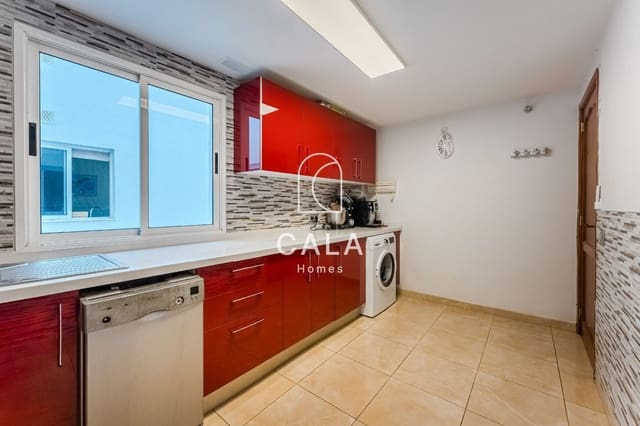 3 quarto Apartamento para venda em Casco Urbano, Adeje - 294 000 € (Ref: 9348037)