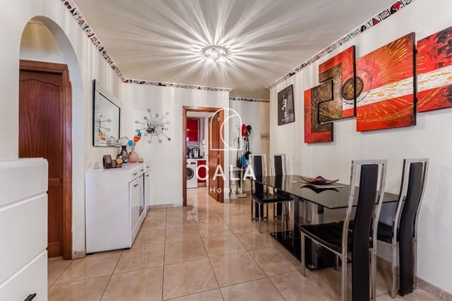 3 quarto Apartamento para venda em Casco Urbano, Adeje - 294 000 € (Ref: 9348037)