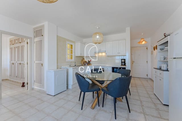 1 bedroom Flat for sale in Torviscas Centro y Alto, Adeje with pool - € 298,000 (Ref: 9363479)