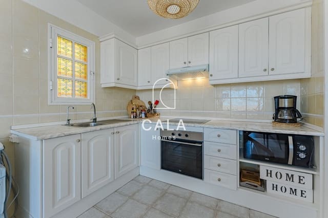 1 bedroom Flat for sale in Torviscas Centro y Alto, Adeje with pool - € 298,000 (Ref: 9363479)