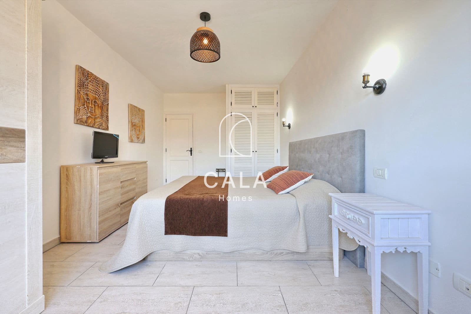 1 bedroom Flat for sale in Playa Paraiso with pool - € 265,000 (Ref: 9394341)