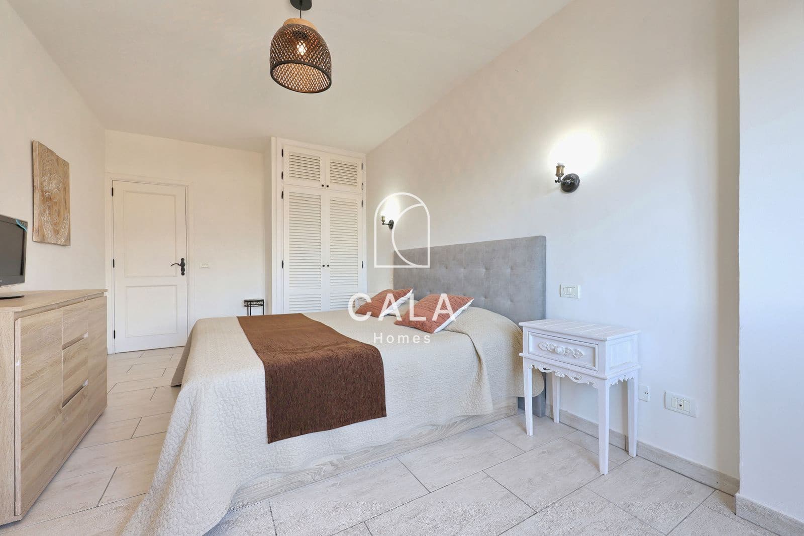 1 bedroom Flat for sale in Playa Paraiso with pool - € 265,000 (Ref: 9394341)