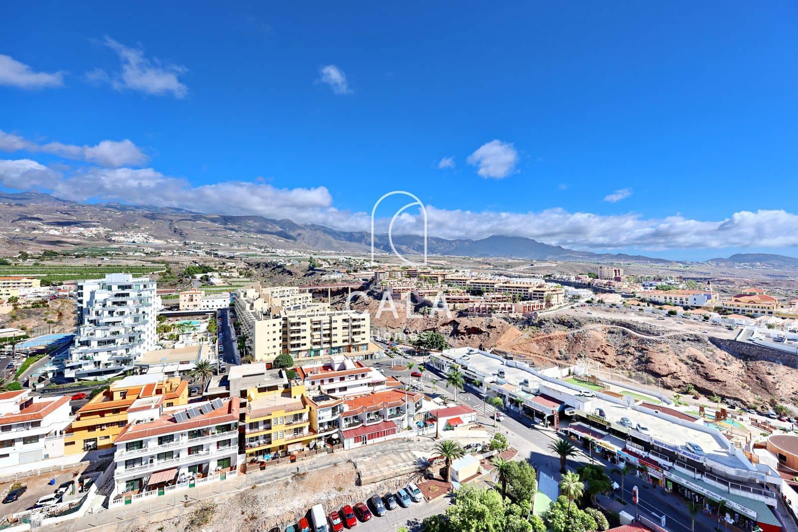 1 bedroom Flat for sale in Playa Paraiso with pool - € 265,000 (Ref: 9394341)