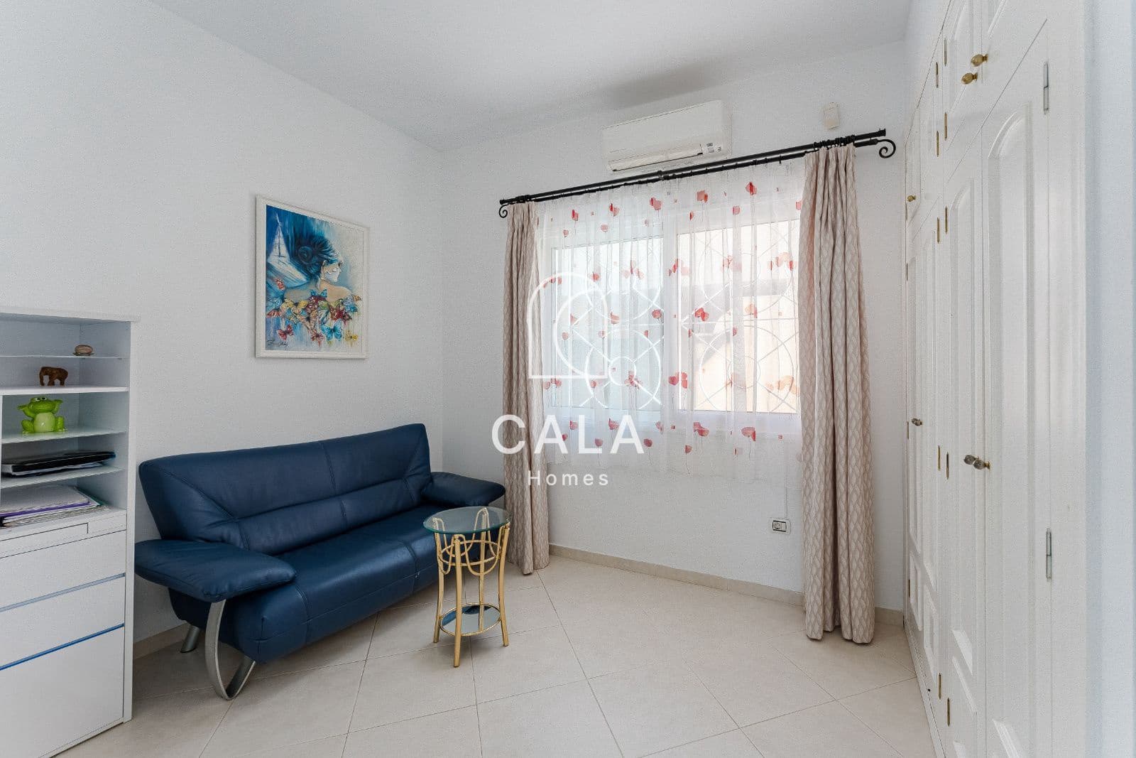 6 soverom Villa til salgs i Los Cristianos med svømmebasseng garasje - € 1 750 000 (Ref: 9402922)