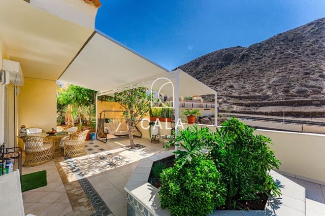 6 soverom Villa til salgs i Los Cristianos, Arona med svømmebasseng garasje - € 1 750 000 (Ref: 9402922)