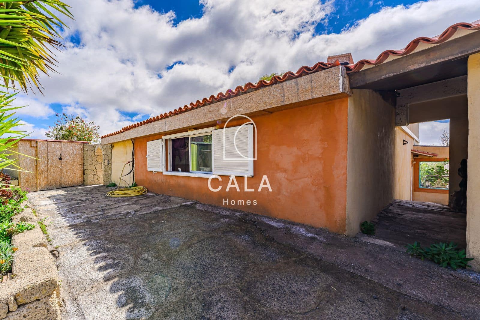 9 slaapkamer Villa te koop in Vilaflor met garage - € 799.000 (Ref: 9402923)