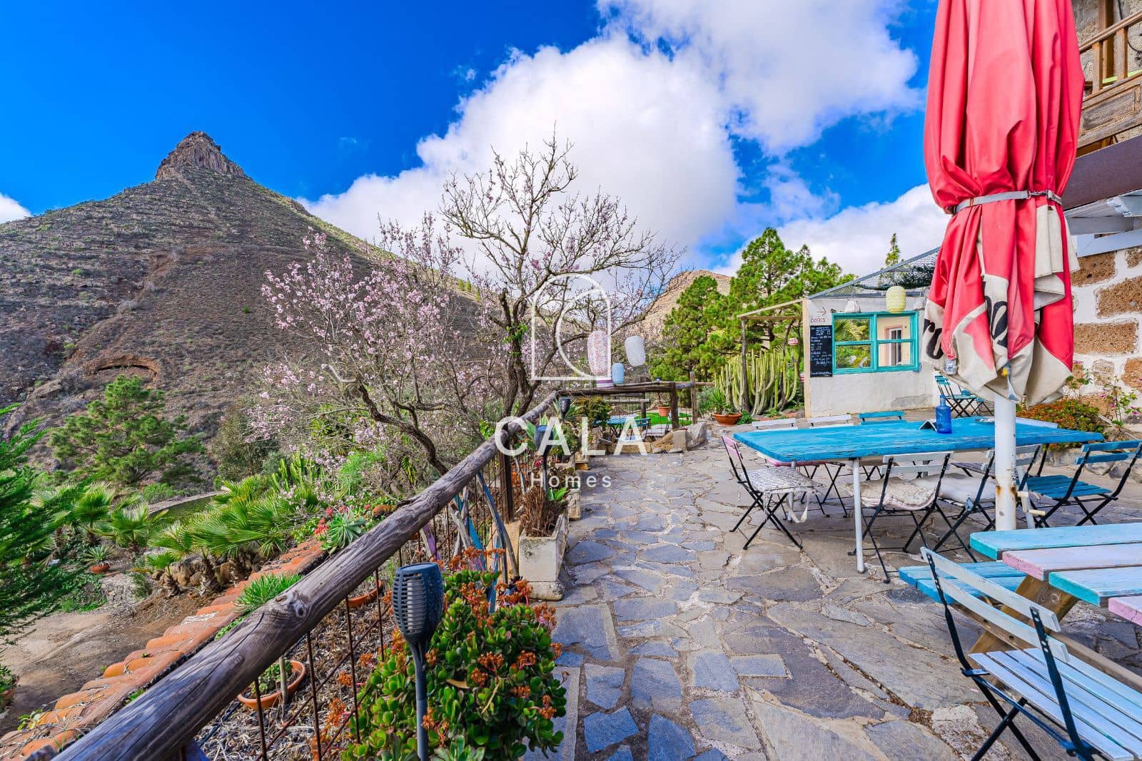 9 slaapkamer Villa te koop in Vilaflor met garage - € 799.000 (Ref: 9402923)