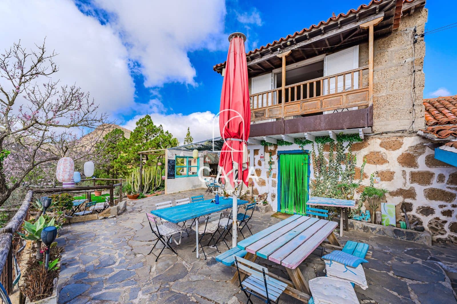 9 slaapkamer Villa te koop in Vilaflor met garage - € 799.000 (Ref: 9402923)