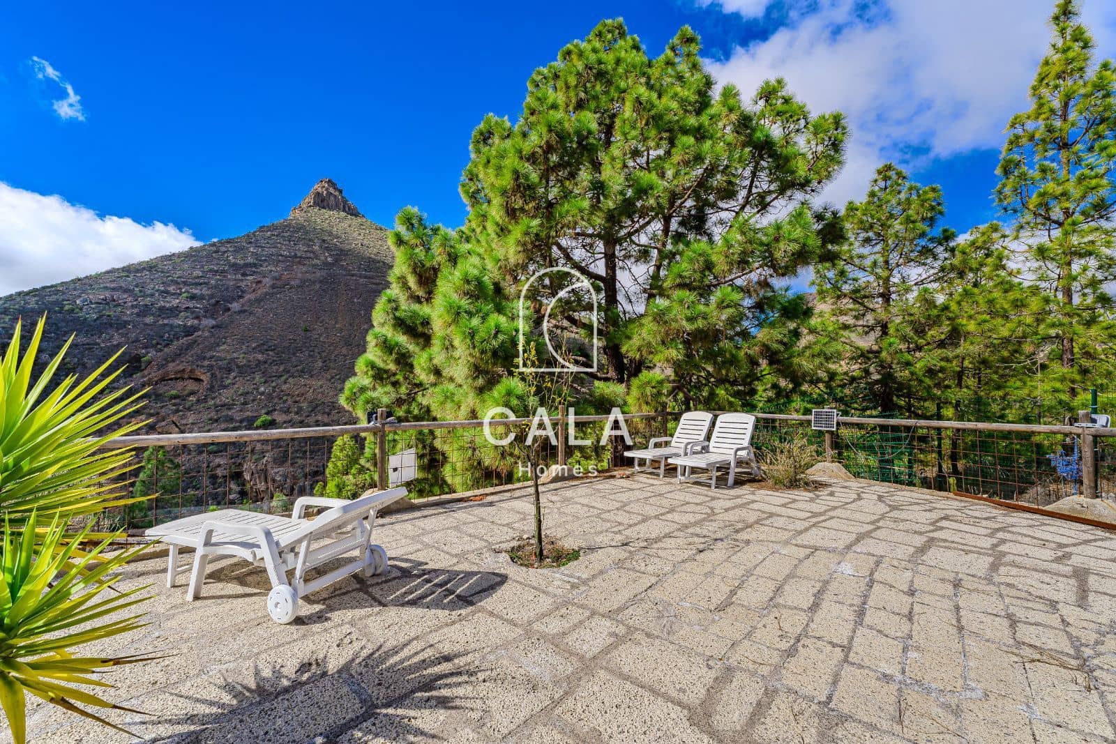 9 slaapkamer Villa te koop in Vilaflor met garage - € 799.000 (Ref: 9402923)