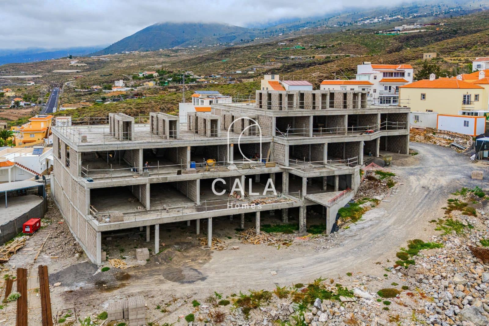 2 soveværelse Lejlighed til salg i Adeje med swimmingpool garage - € 610.000 (Ref: 9405779)