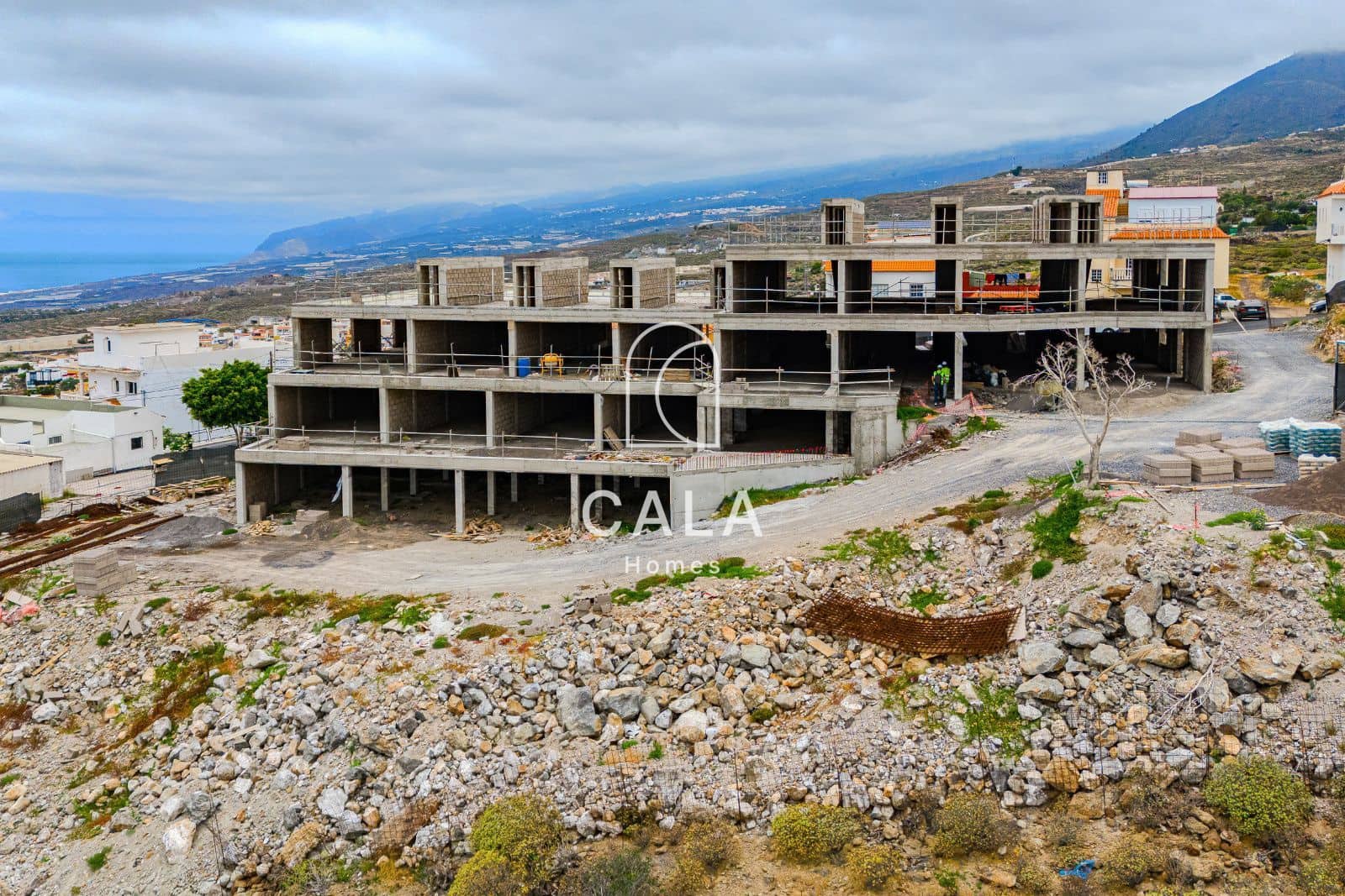 2 soveværelse Lejlighed til salg i Adeje med swimmingpool garage - € 610.000 (Ref: 9405779)