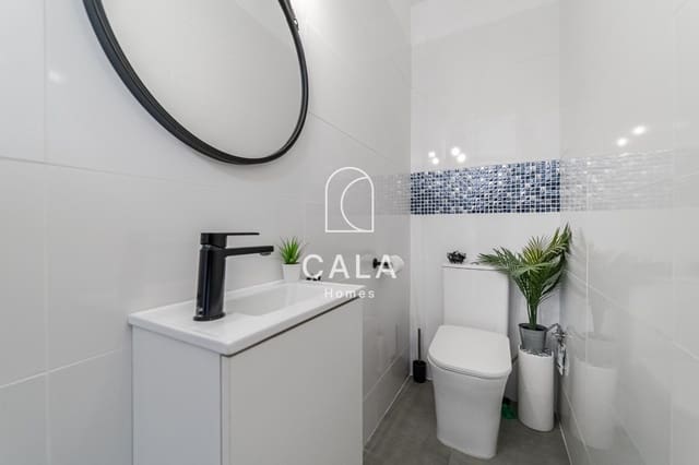 3 soveværelse Villa til salg i Los Menores, Adeje med garage - € 389.000 (Ref: 9405780)