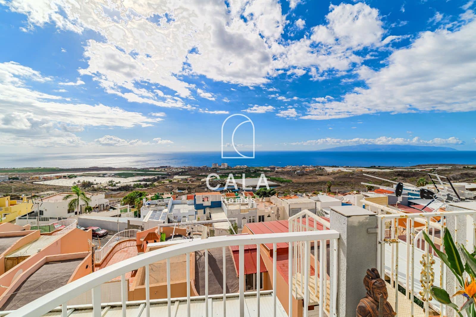 3 soveværelse Villa til salg i Los Menores med garage - € 389.000 (Ref: 9405780)