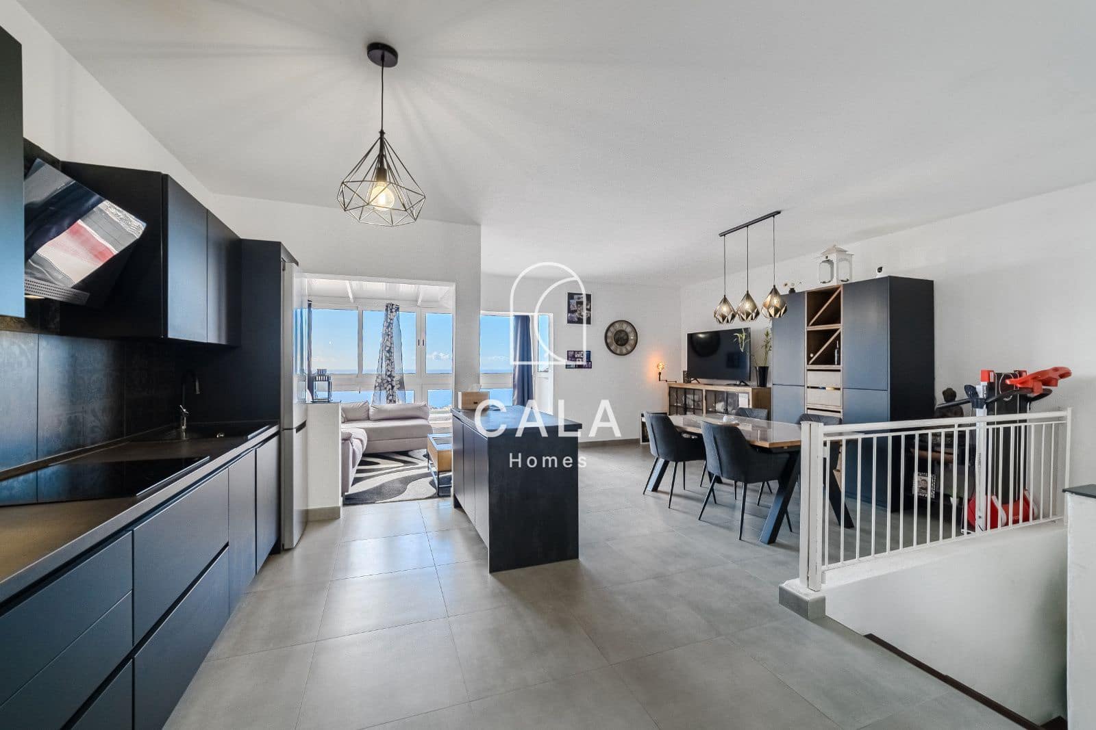 3 soveværelse Villa til salg i Los Menores med garage - € 389.000 (Ref: 9405780)