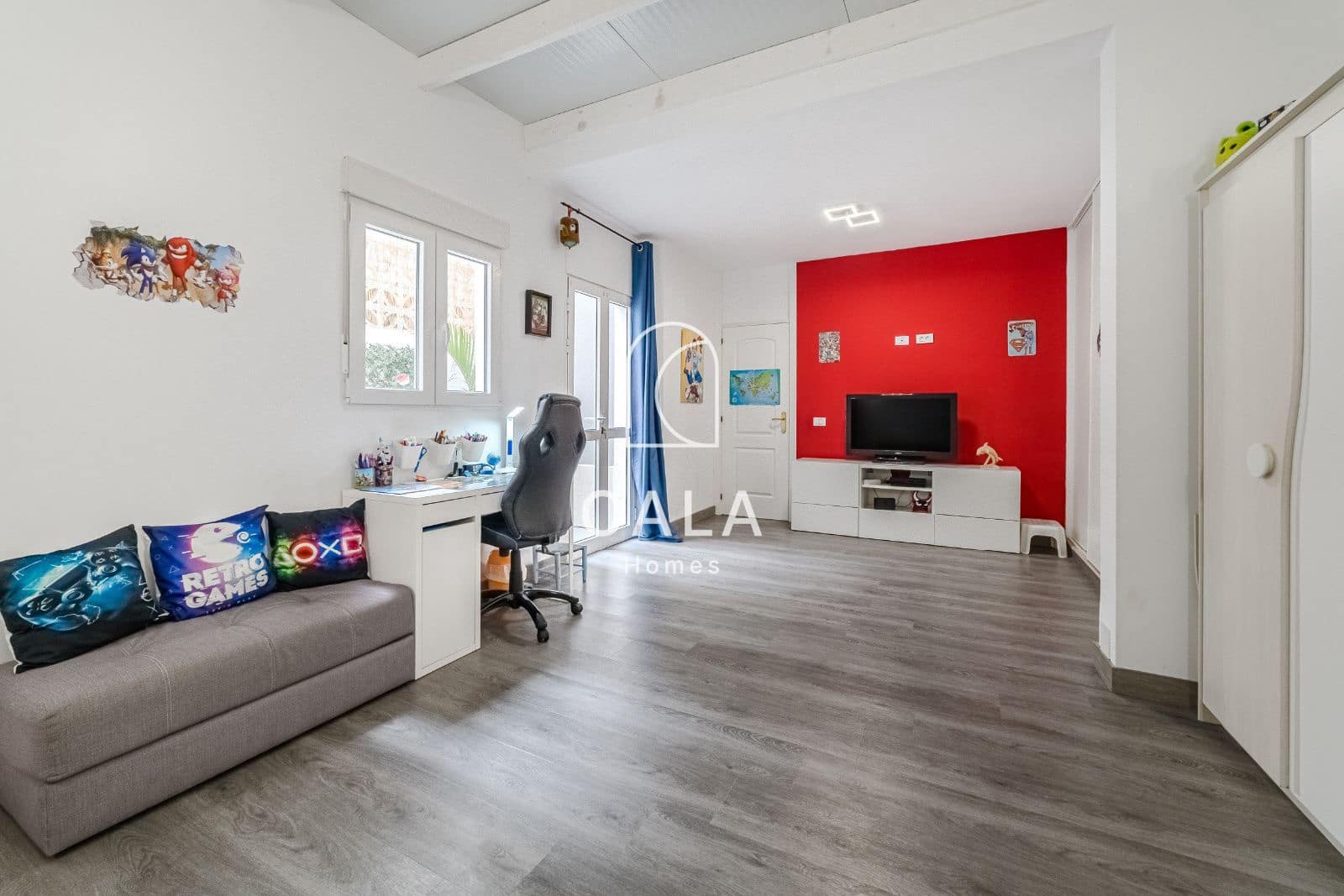 3 soveværelse Villa til salg i Los Menores med garage - € 389.000 (Ref: 9405780)