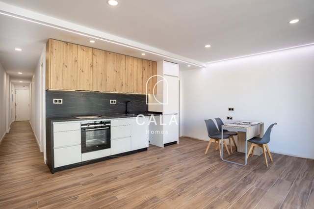 2 slaapkamer Flat te koop in Puerto Santiago, Santiago del Teide met zwembad - € 455.000 (Ref: 9419105)