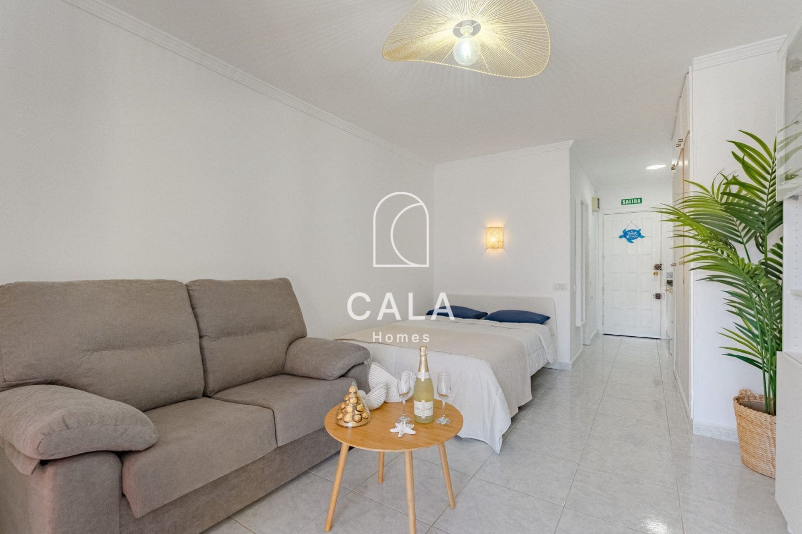 Penthouse til salg i Los Cristianos med swimmingpool - € 270.000 (Ref: 9426713)