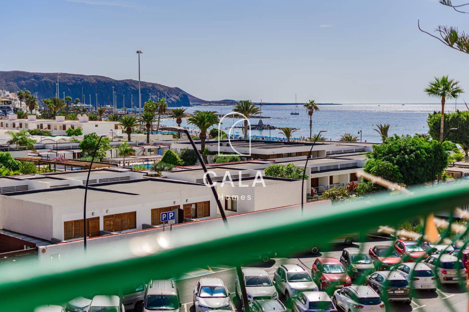 Penthouse til salg i Los Cristianos med swimmingpool - € 270.000 (Ref: 9426713)