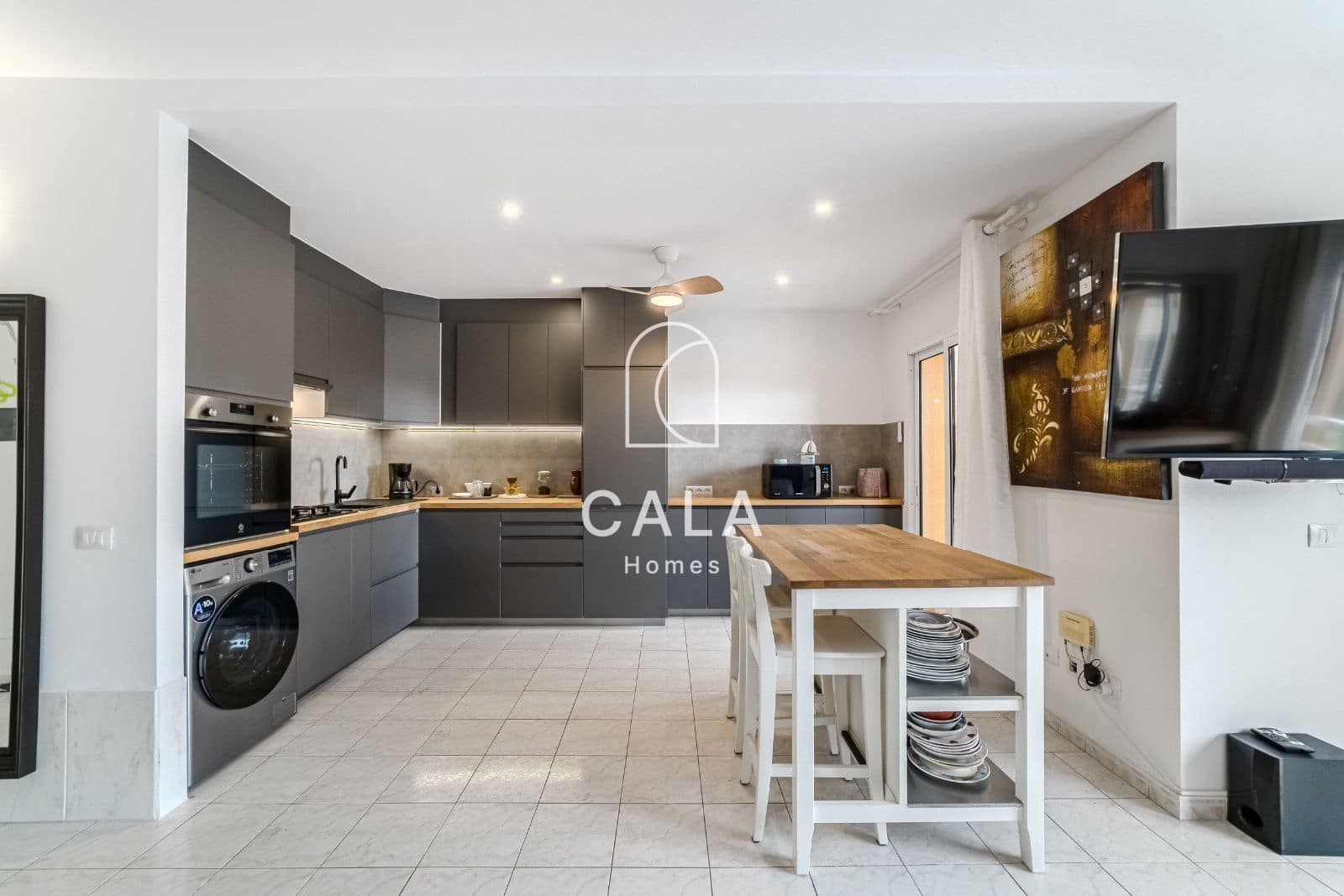 2 chambre Appartement à vendre à Callao Salvaje avec piscine - 295 000 € (Ref: 9432300)