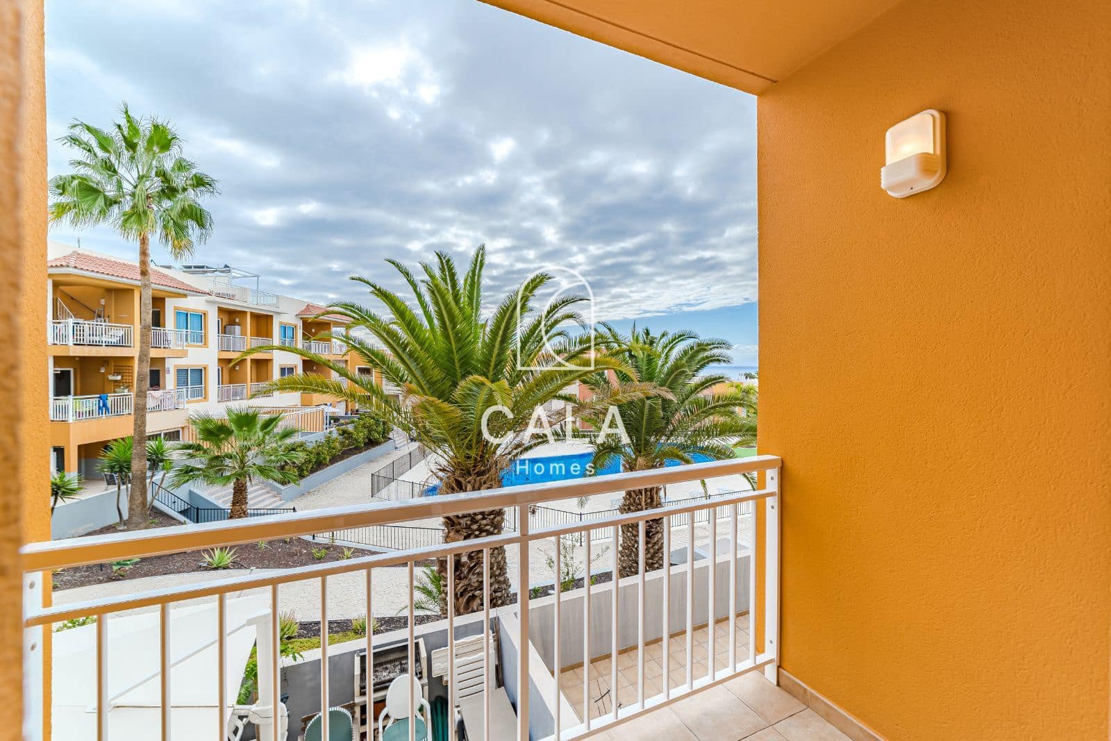 2 chambre Appartement à vendre à Callao Salvaje avec piscine - 295 000 € (Ref: 9432300)