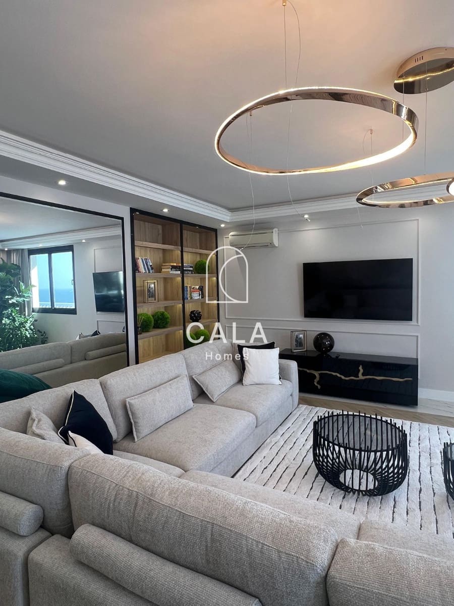 4 slaapkamer Huis te koop in Costa Adeje met zwembad garage - € 2.600.000 (Ref: 9471915)