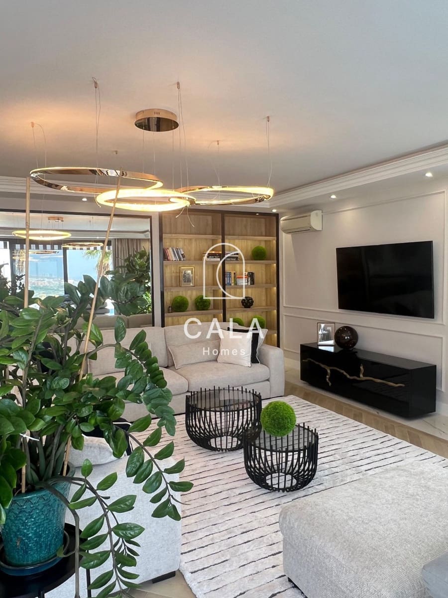 4 slaapkamer Huis te koop in Costa Adeje met zwembad garage - € 2.600.000 (Ref: 9471915)