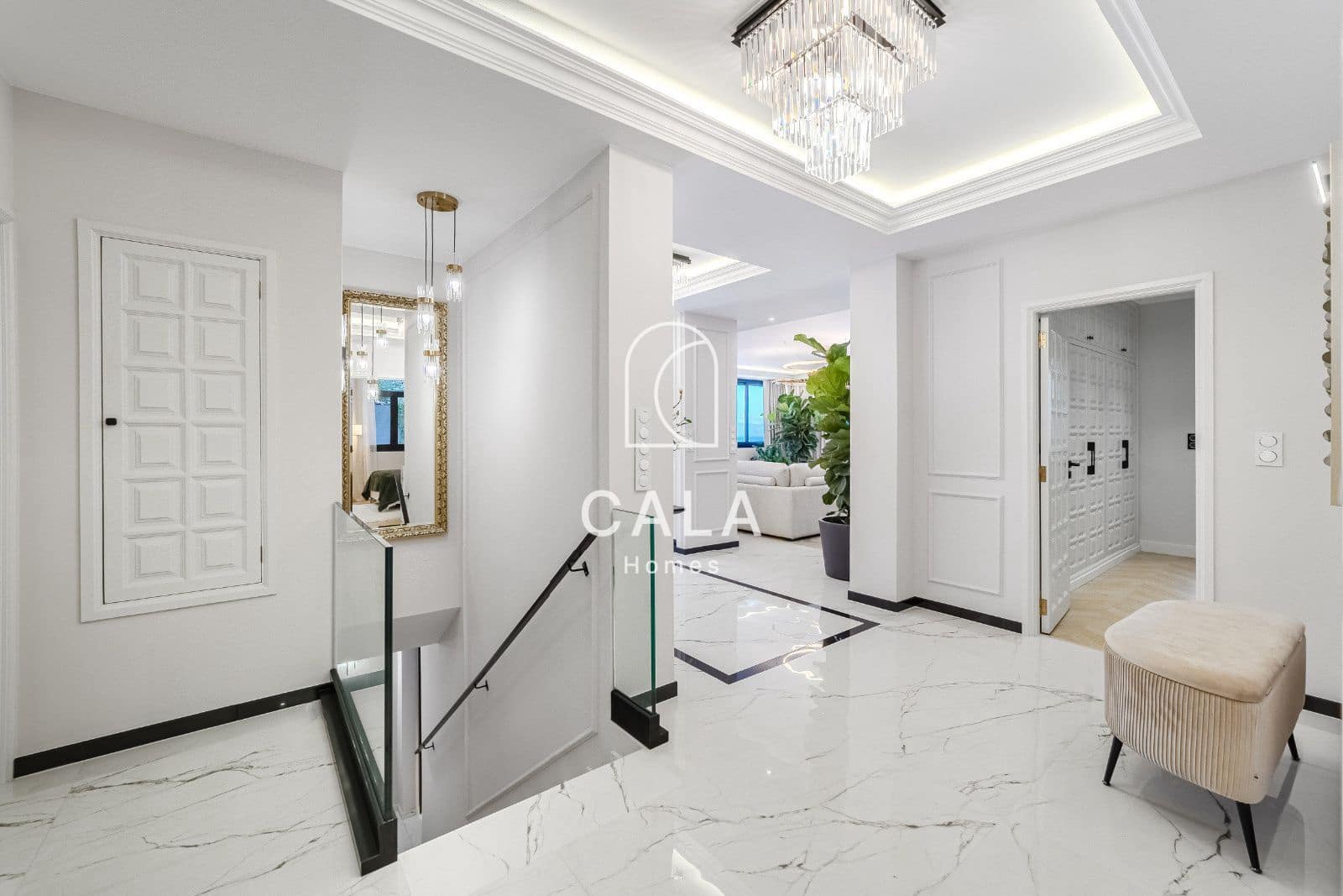 4 bedroom Townhouse for sale in Costa Adeje with pool garage - € 2,600,000 (Ref: 9471915)