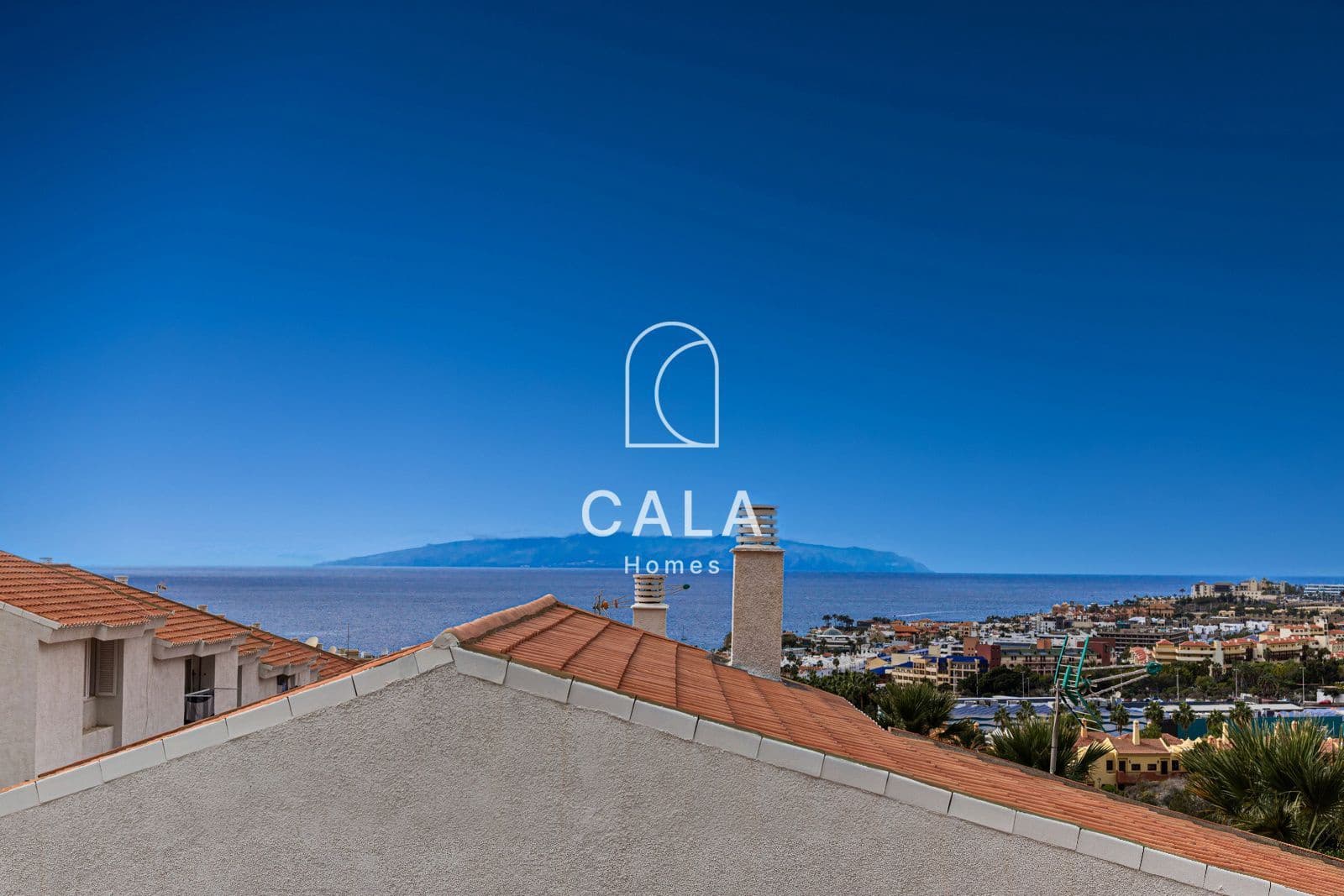 2 makuuhuone Kattohuoneisto myytävänä paikassa Torviscas mukana uima-altaan - 365 000 € (Ref: 9480946)