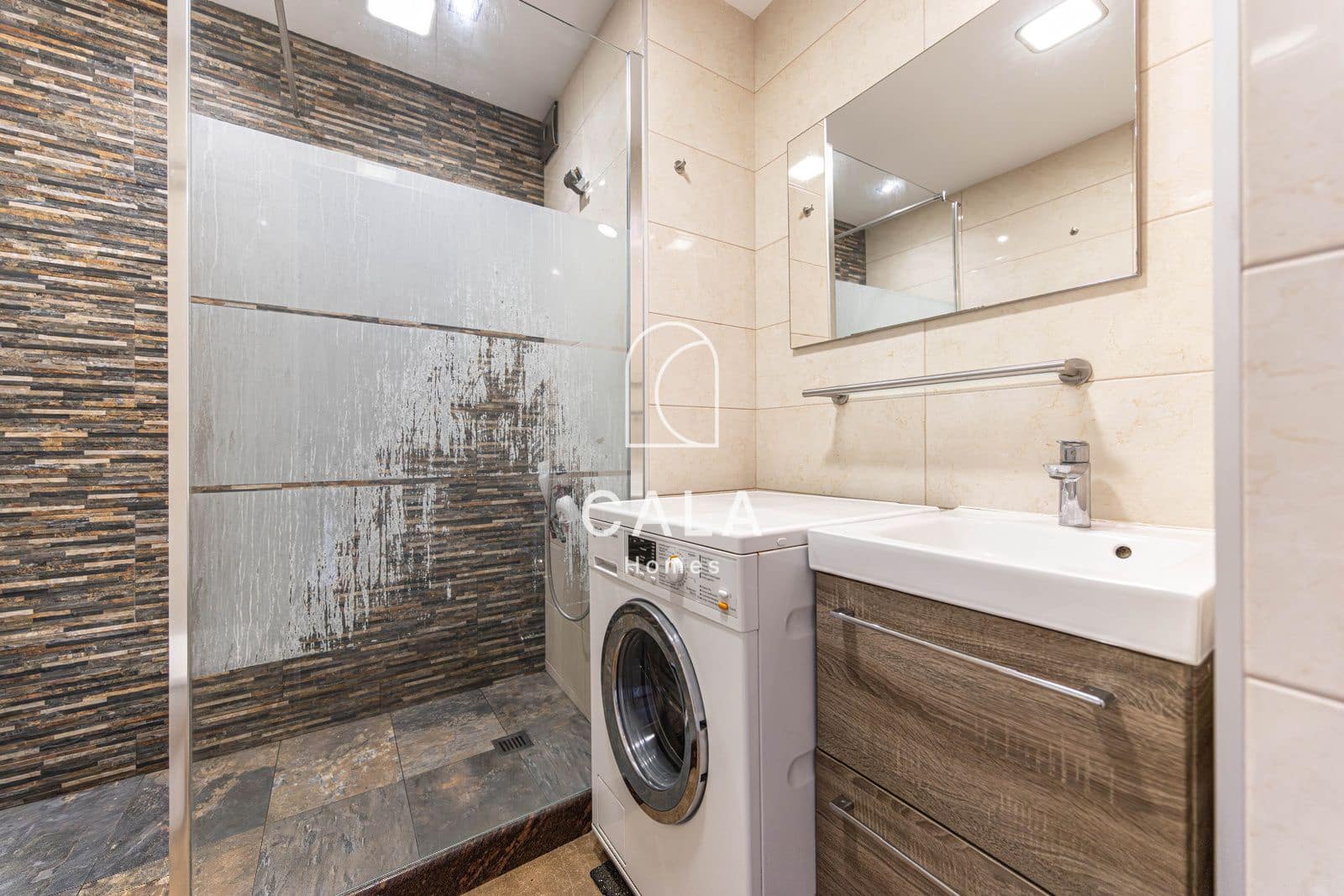 2 makuuhuone Kattohuoneisto myytävänä paikassa Torviscas mukana uima-altaan - 365 000 € (Ref: 9480946)