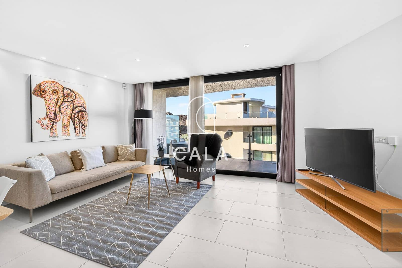 Ático de 2 habitaciones en Palm-Mar en venta con piscina - 650.000 € (Ref: 9495356)