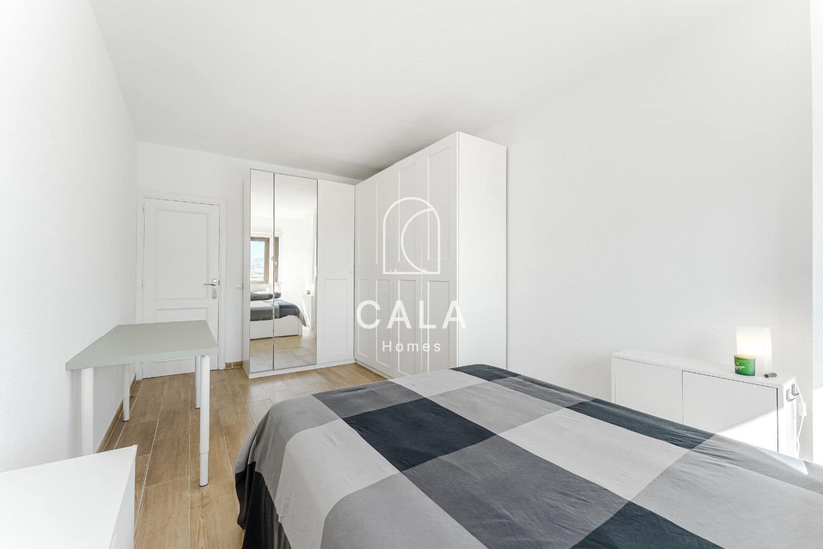 1 bedroom Flat for sale in Playa Paraiso with pool garage - € 270,000 (Ref: 9500408)